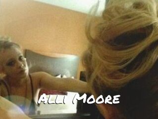 Alli_Moore