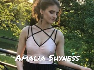 Amalia_Shyness