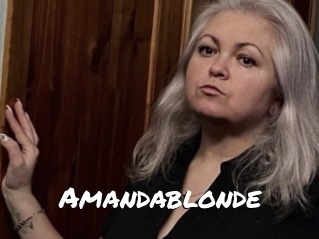 Amandablonde