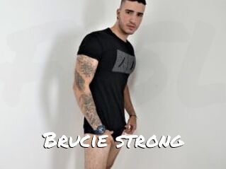 Brucie_strong