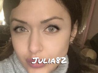 Julia82