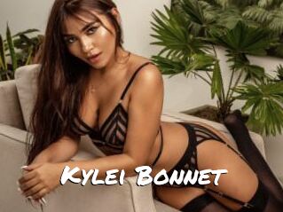 Kylei_Bonnet