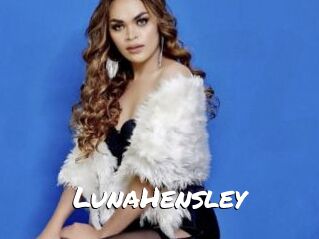 LunaHensley