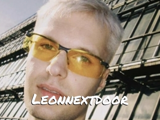 Leonnextdoor