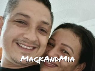 MackAndMia