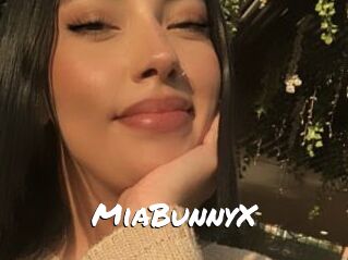 MiaBunnyX