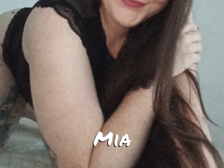 Mia