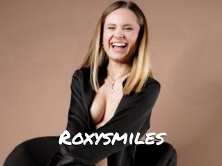 Roxysmiles