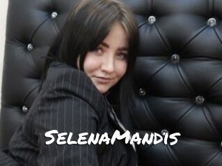 SelenaMandis