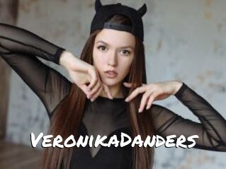 VeronikaDanders