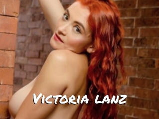 Victoria_lanz