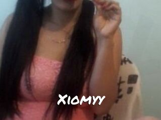 Xiomyy_